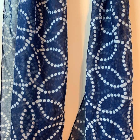 Mixed Bag Designs Scarf Wrap New Dot Design - Picture 3 of 3